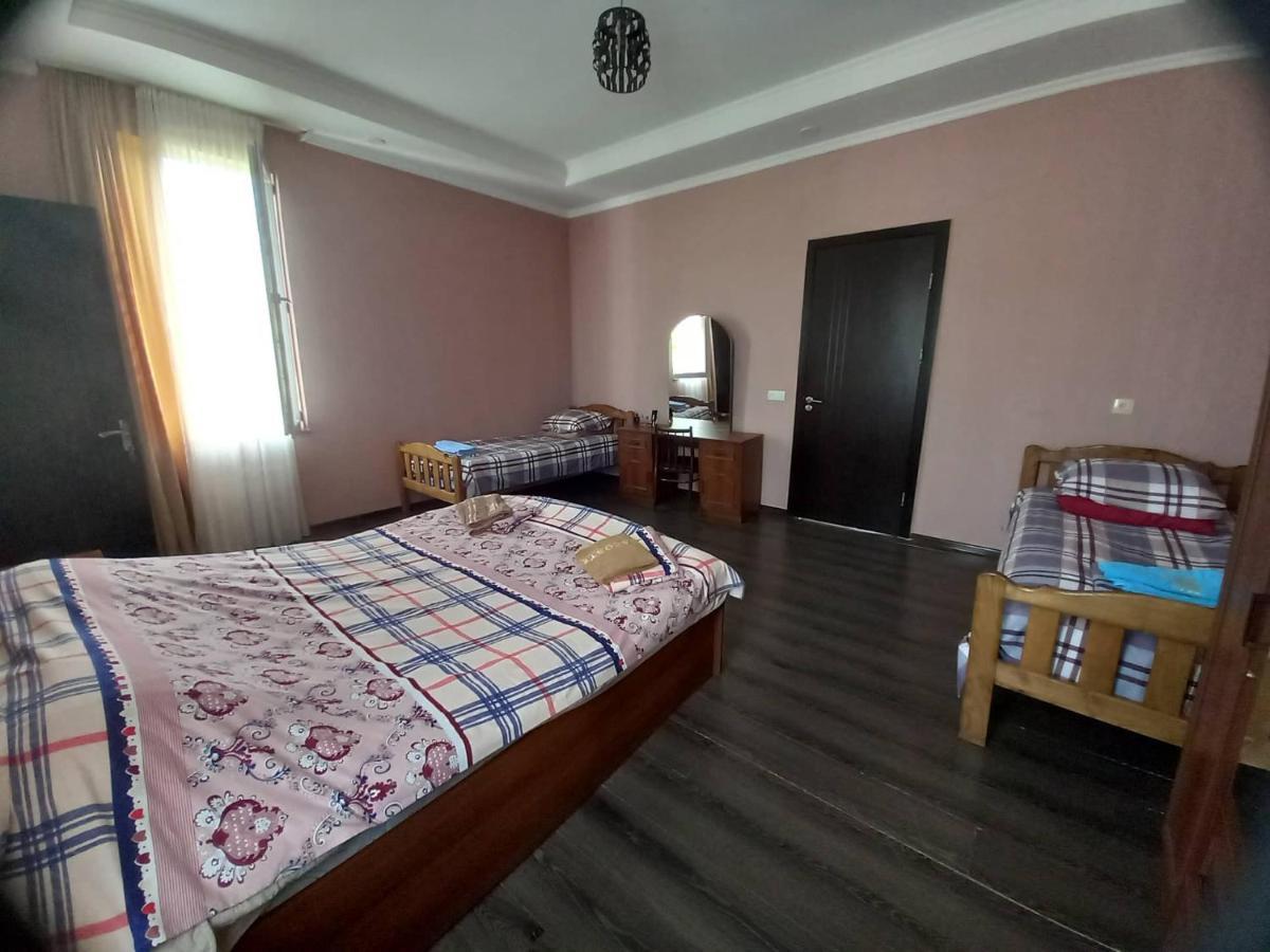 Dani'S House Apartment Kobuleti ภายนอก รูปภาพ
