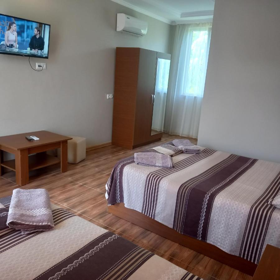 Dani'S House Apartment Kobuleti ภายนอก รูปภาพ